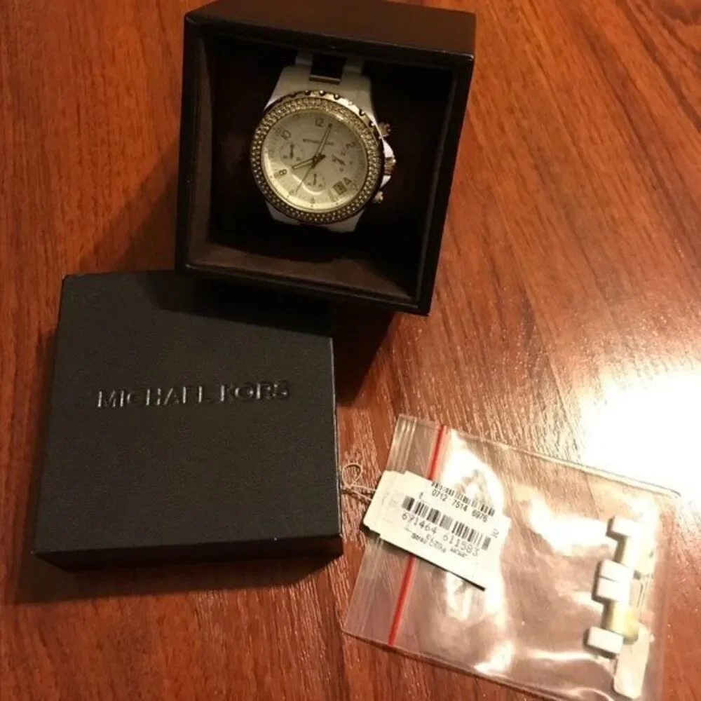 Authentic Michael Kors White/Gold Watch